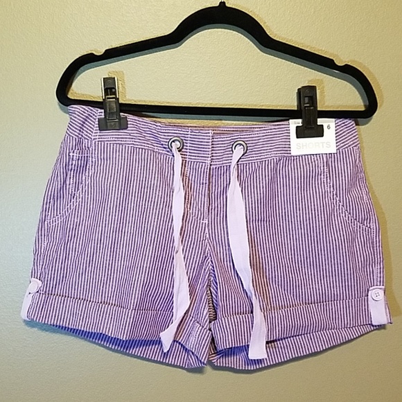New York & Company Pants - New York & Co NWT Purple Striped Shorts Size 6